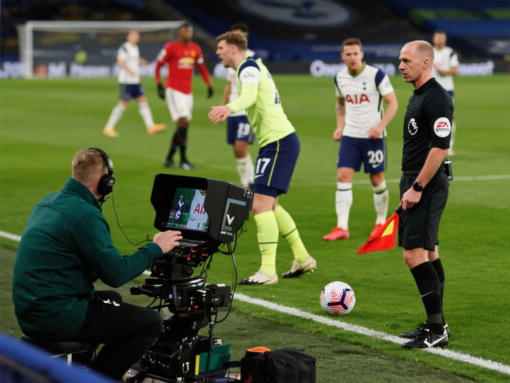 致阵型上的 致阵型上的